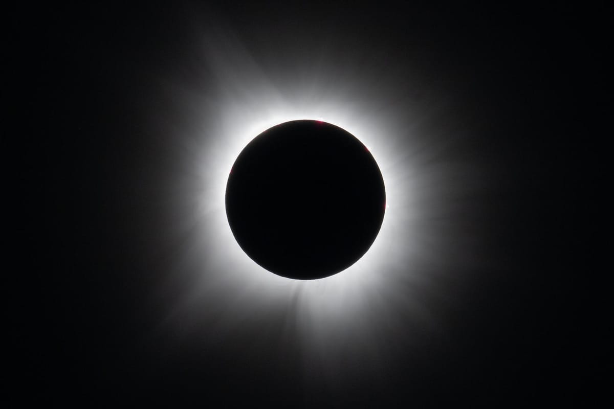 Total solar eclipse, 2017