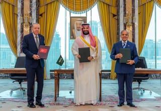 Saudi-Turkey-Pakistan Alliance Draws Iranian Rebuke as Houthi Strikes Test Pact's Limits