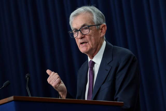 Fed keeps rate cut on table despite Ukraine war inflation risks