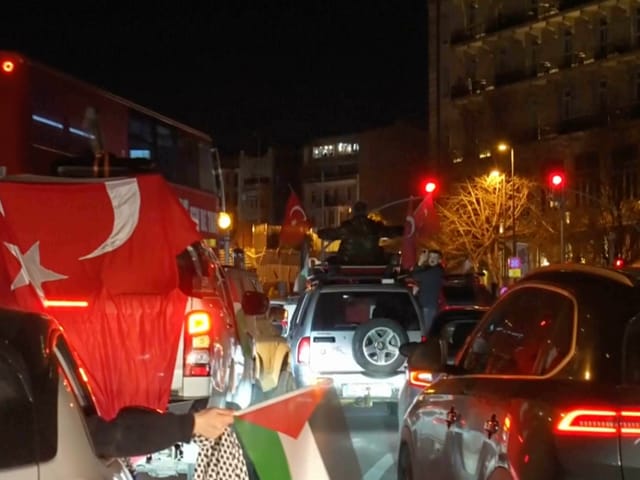 Hundreds Drive Through Istanbul Condemning US-Israel 'Lawless Aggression'
