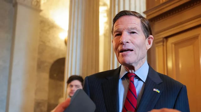 Dems Back Down From 'Refuse Illegal Orders' Stance During Iran Conflict