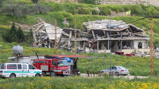 Israeli Contractors Raze Entire Lebanese Towns Despite Ceasefire