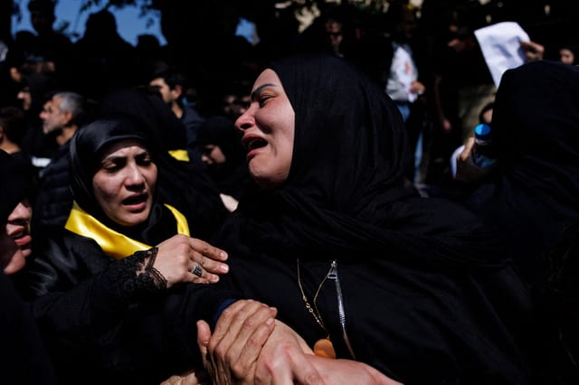 Israeli Troops Looting Lebanon Homes on 'Insane Scale' — Officers Ignore Orders