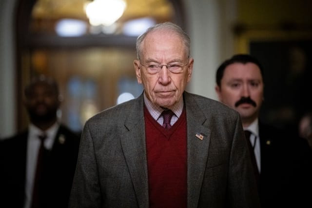 Senate GOP Proposes $1 Billion Secret Service Boost for Trump Ballroom