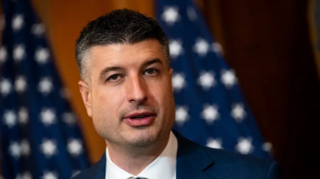 Army Veteran Barrett Introduces Bill to End Iran War by July
