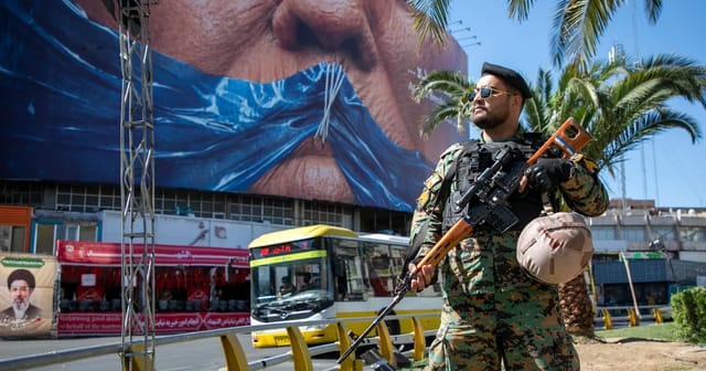 Iran Responds to U.S. Peace Proposal Through Pakistan Mediators