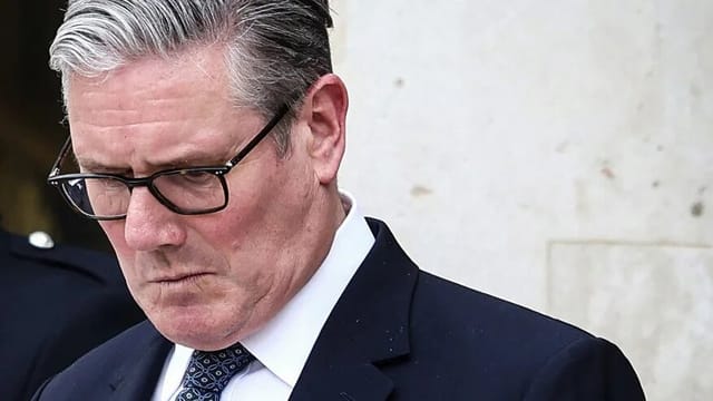 British Left Must Unite to Stop Farage as Starmer's Labour Crashes