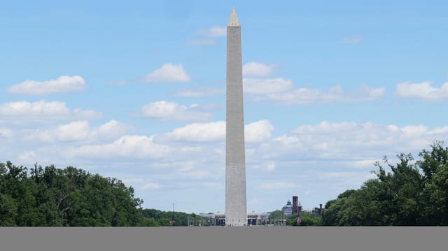 Union Warns of Safety Risks as Workers Rush to Blue Lincoln Memorial Pool