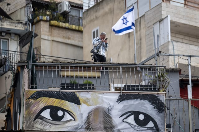 Israel Plans Sunday Vote to Seize 20 Palestinian Properties Near Al-Aqsa Mosque