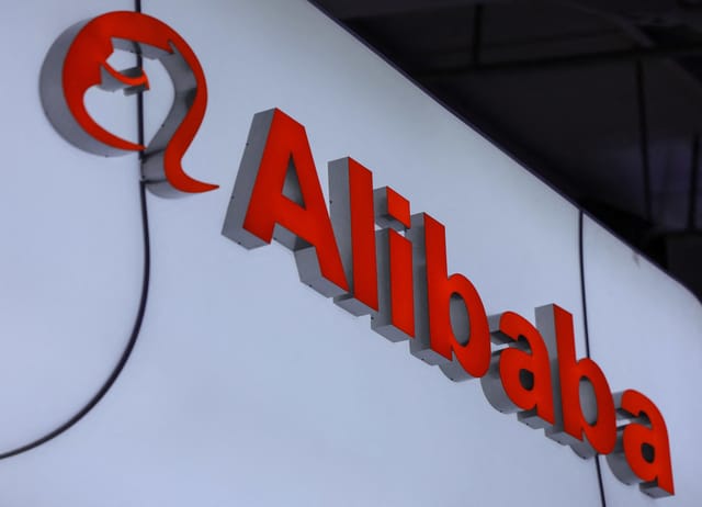 Alibaba Unveils Zhenwu AI Chip, New Language Model in Tech Race