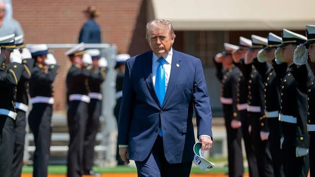 Trump Honors Record-Breaking Coast Guard Athletes at Academy Graduation