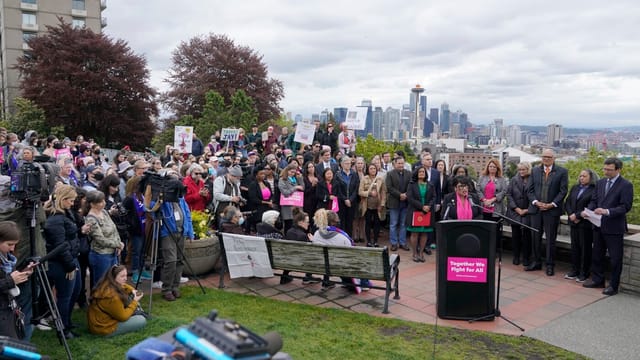 Planned Parenthood Offers Advance Abortion Pills in Washington, Hawaii
