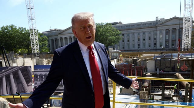 Senate GOP Kills $70B Border Bill Over Trump's $1B Ballroom Security Fund