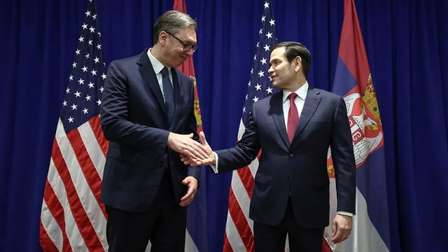 Serbian President Vučić Calls Trump a 'Peacemaker' as Europe Turns Away