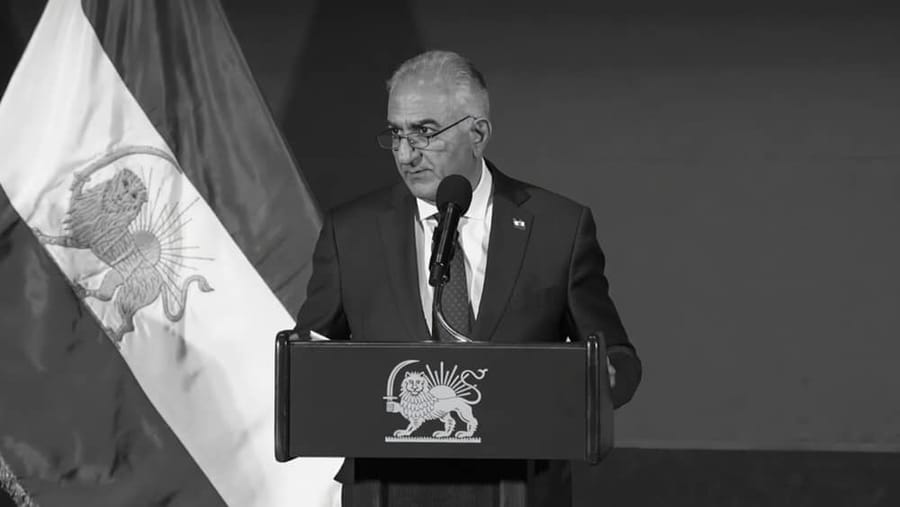 The son of Iran’s ousted Shah, Reza Pahlavi speaking at an international press conference in Washington, D.C., January 16, 2026